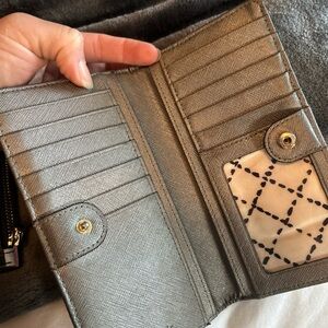 KATE SPADE  VINTAGE GRAY WALLET USED